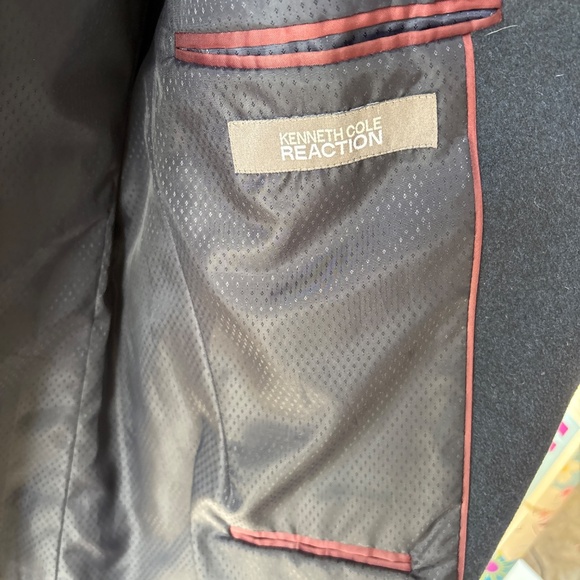 Kenneth Cole Overcoat - Picture 3 of 4